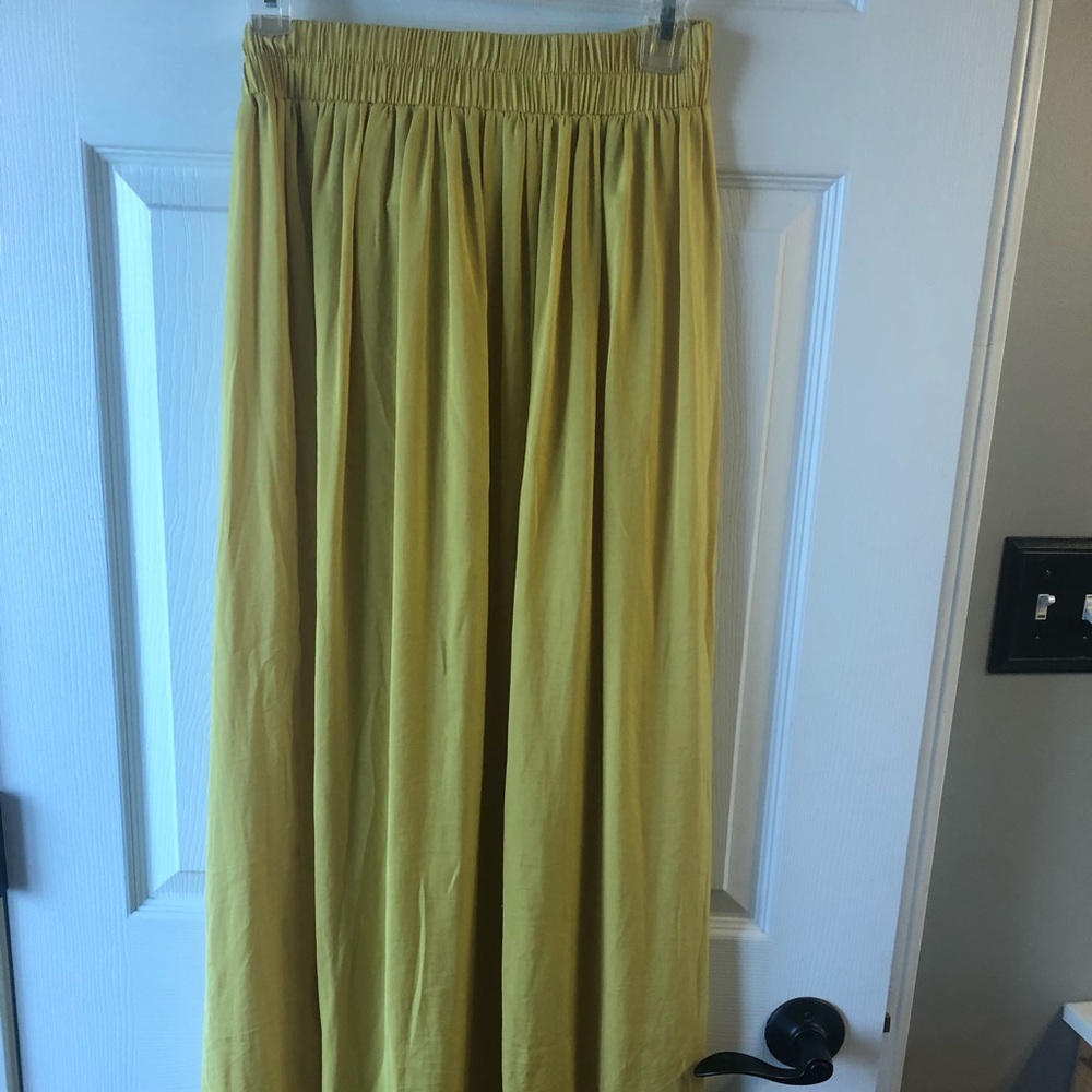 Yellow maxi skirt